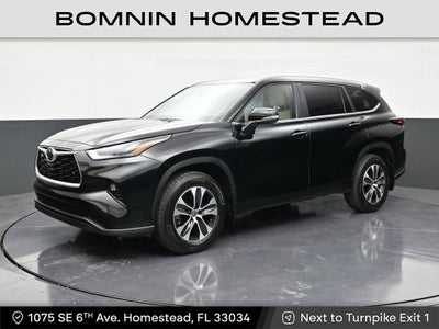 2025 Toyota Highlander LE