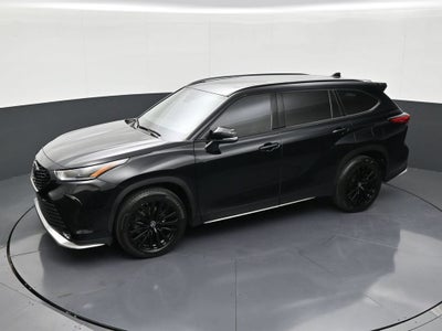 2023 Toyota Highlander XSE