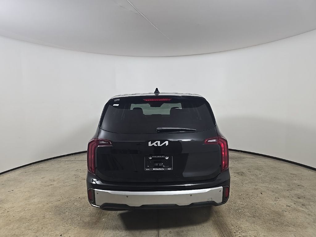 2024 Kia Telluride LX