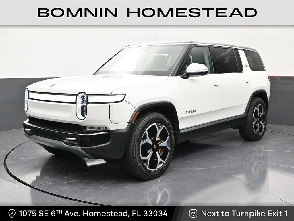 2024 RIVIAN R1S Adventure