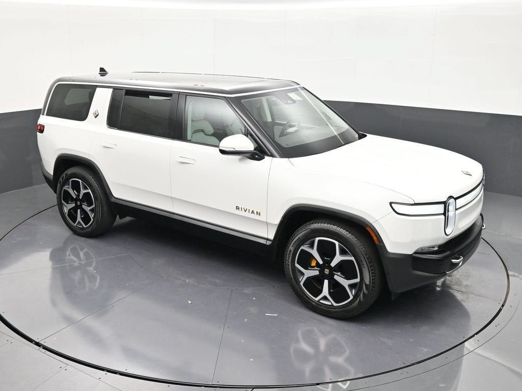 2024 RIVIAN R1S Adventure