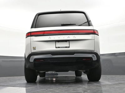 2024 RIVIAN R1S Adventure