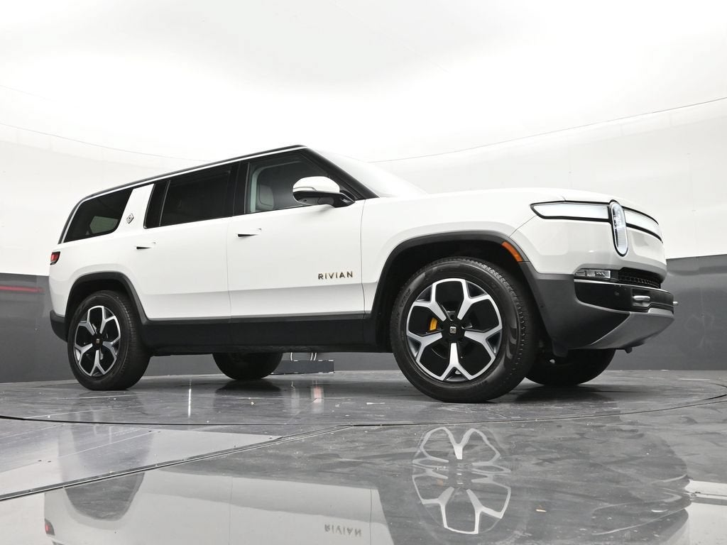 2024 RIVIAN R1S Adventure