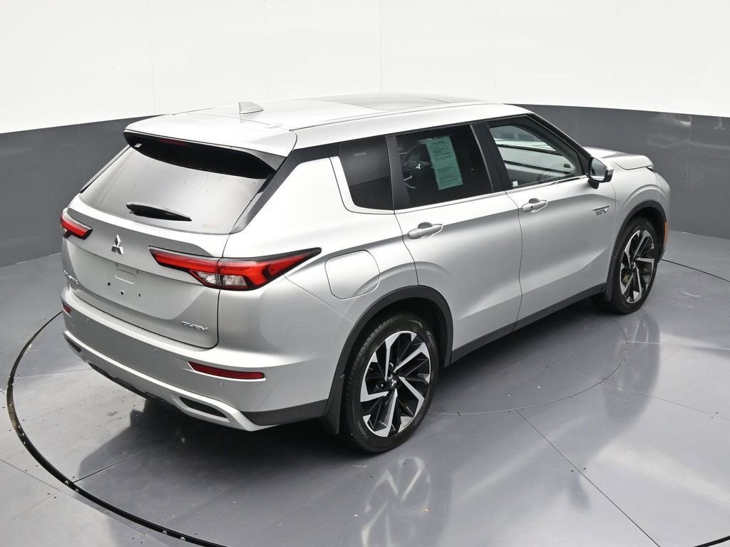 2023 Mitsubishi Outlander PHEV SE