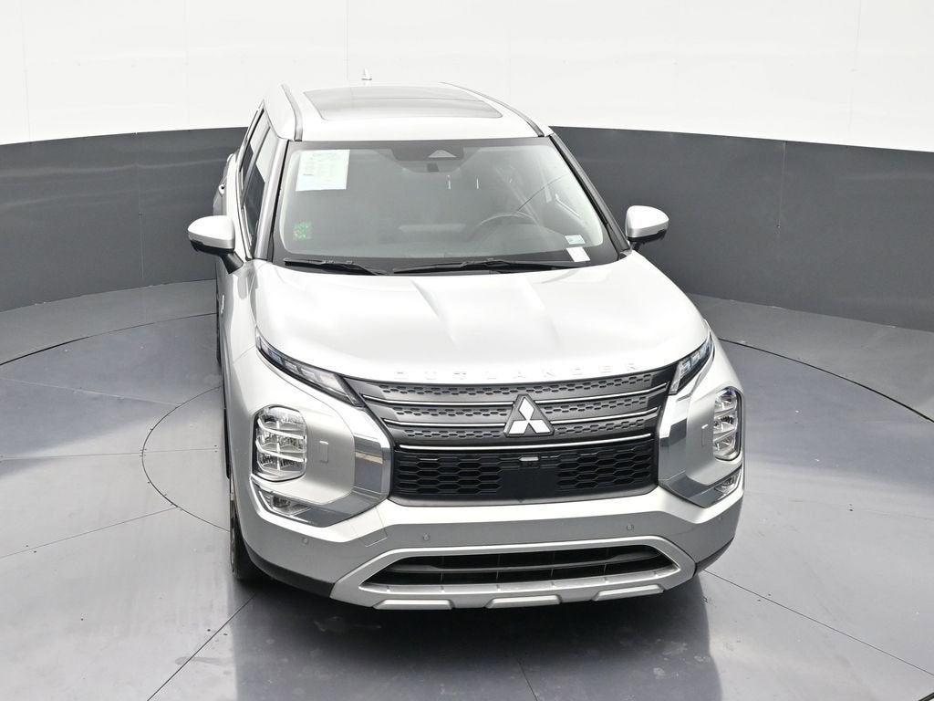 2023 Mitsubishi Outlander PHEV SE
