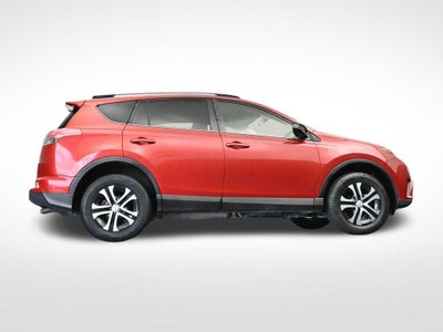 2016 Toyota RAV4 LE