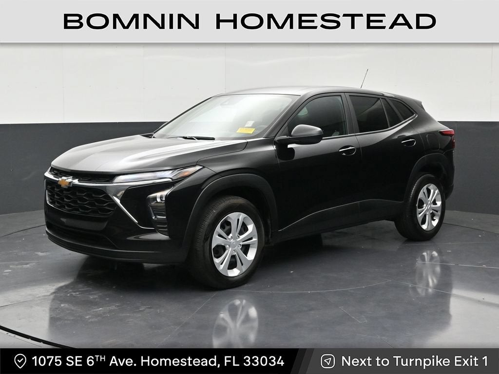 2025 Chevrolet Trax LS