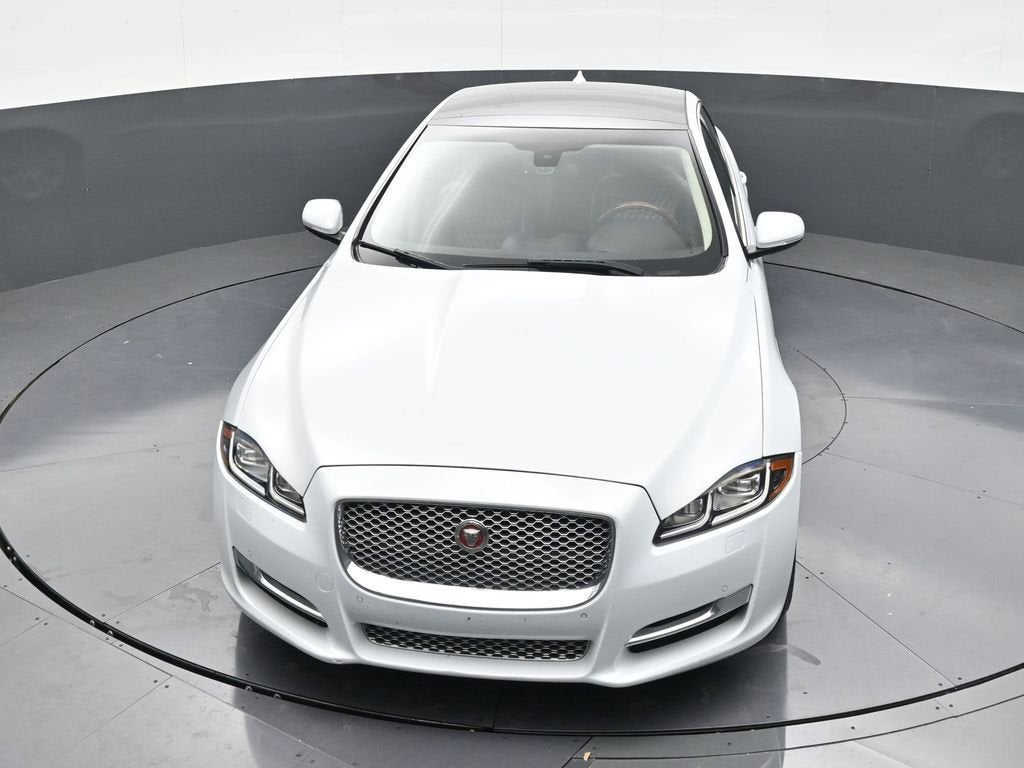 2016 Jaguar XJ XJL Portfolio