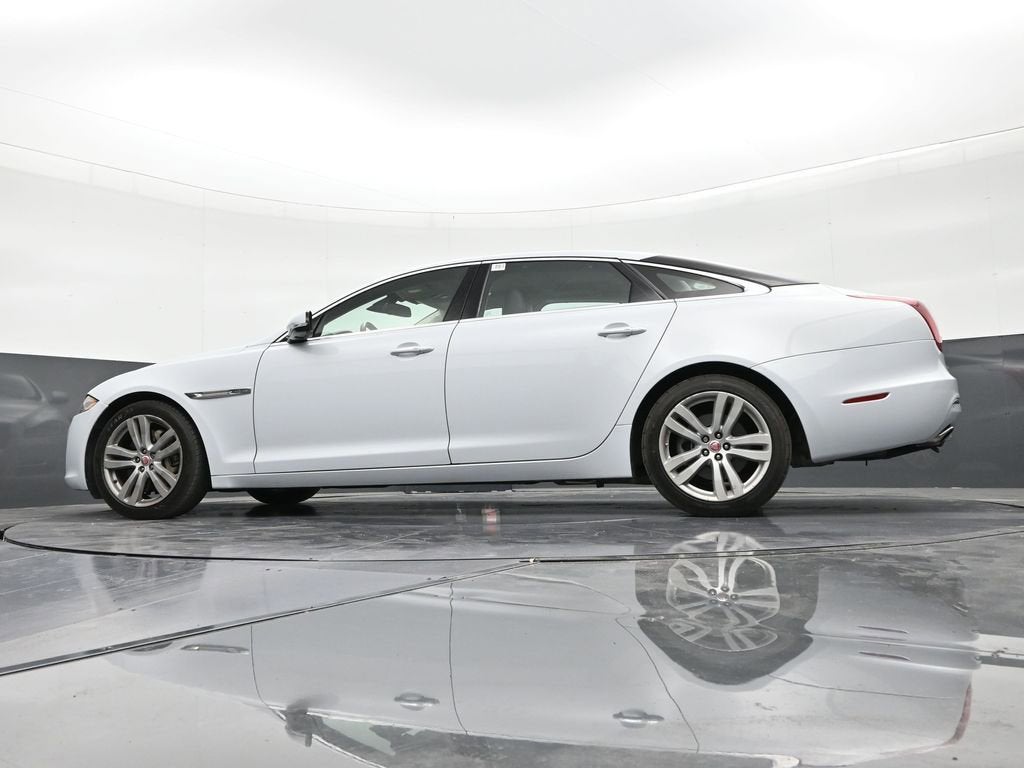 2016 Jaguar XJ XJL Portfolio
