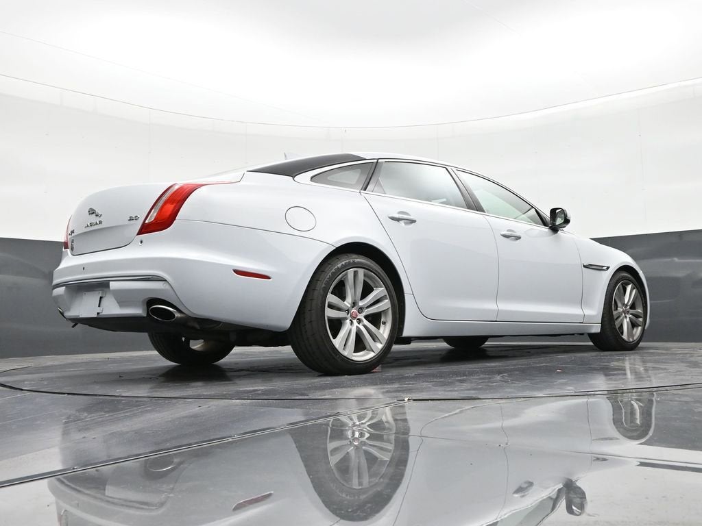 2016 Jaguar XJ XJL Portfolio