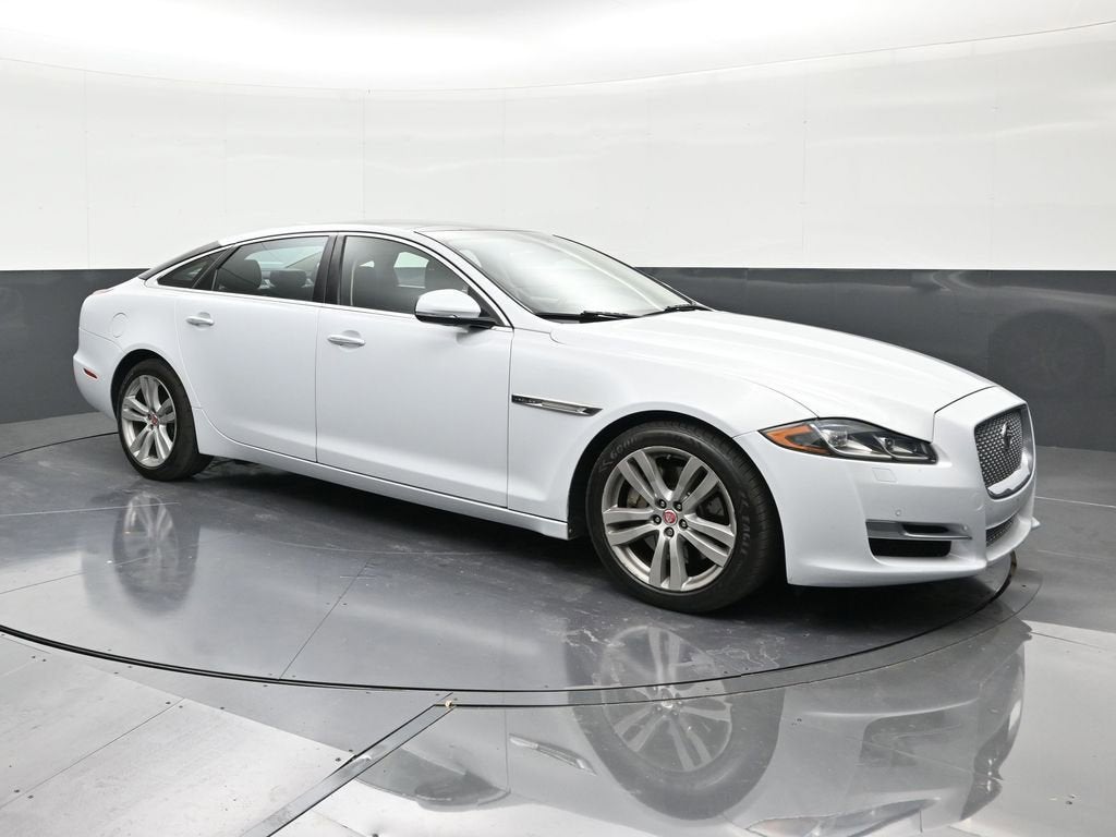 2016 Jaguar XJ XJL Portfolio