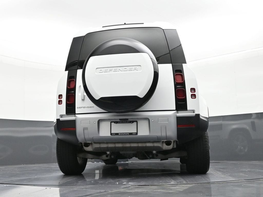 2024 Land Rover Defender 110 P400 S