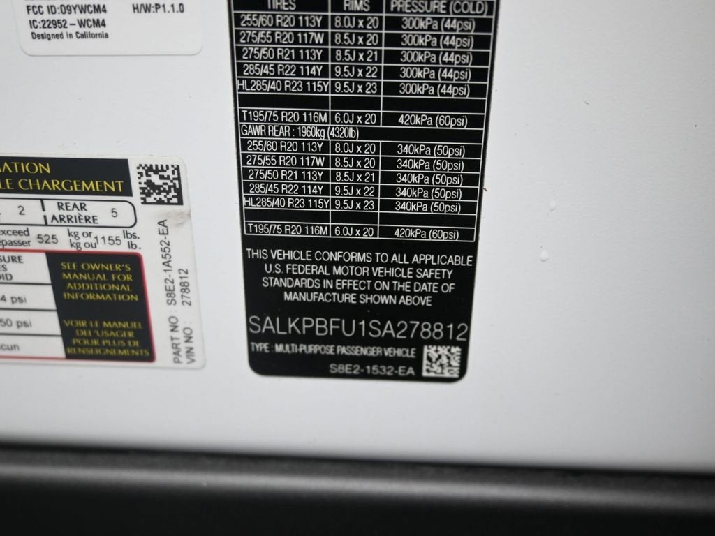 2025 Land Rover Range Rover SE