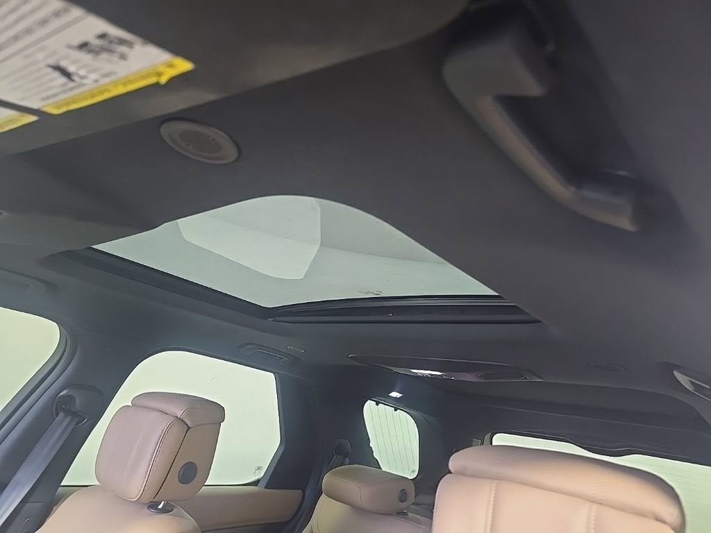 2023 Land Rover Discovery HSE R-Dynamic