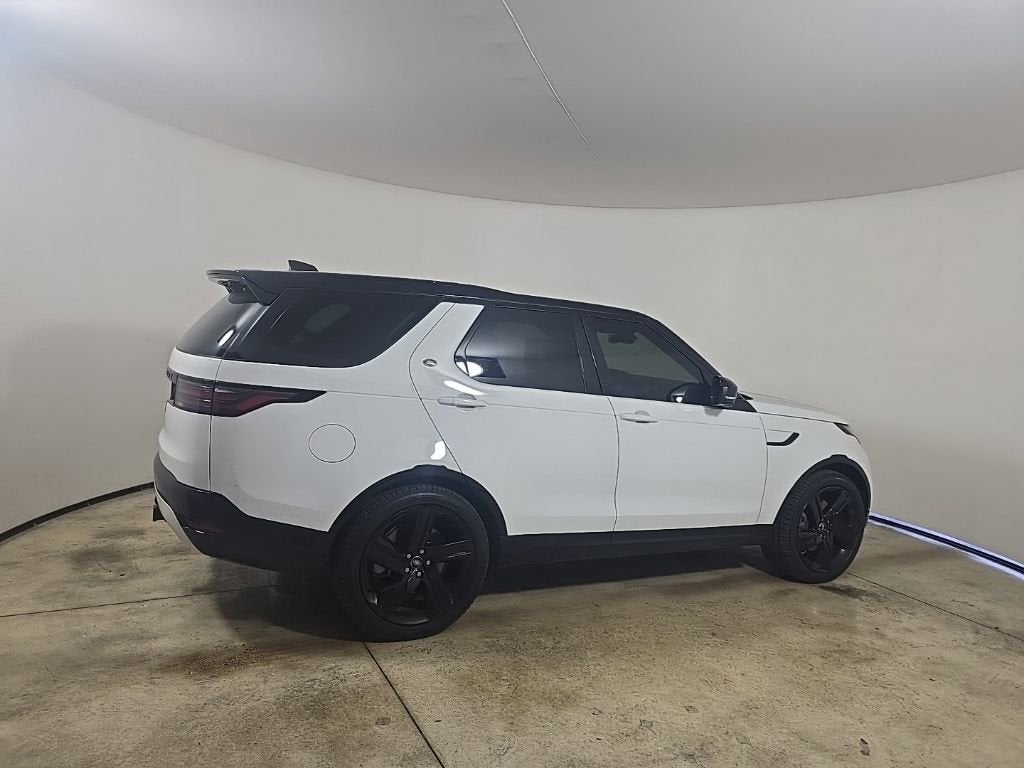 2023 Land Rover Discovery HSE R-Dynamic