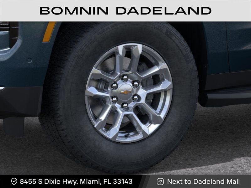 2025 Chevrolet Suburban LS