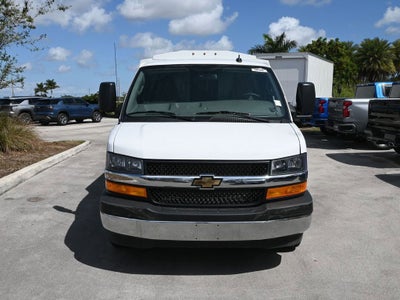 2025 Chevrolet Express Cutaway 3500 1WT