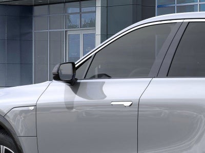 2025 Cadillac LYRIQ Luxury 1