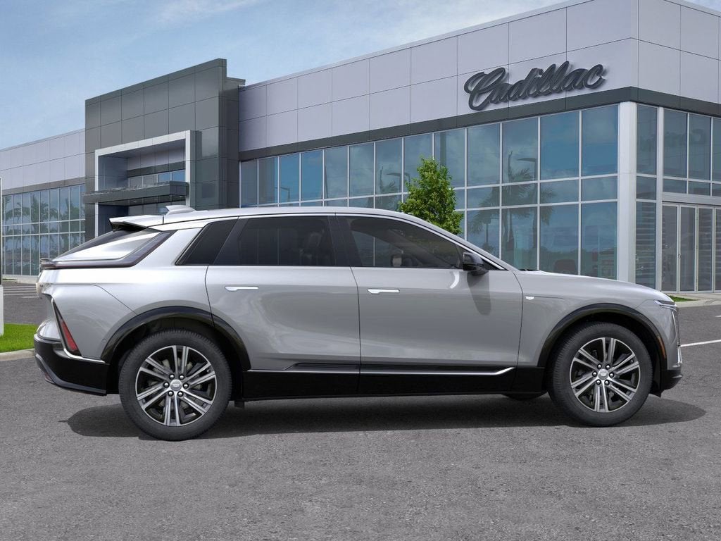 2025 Cadillac LYRIQ Luxury 1
