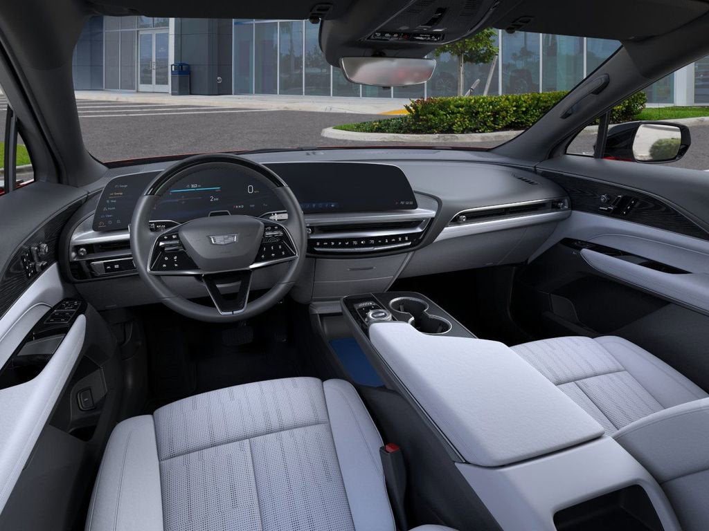 2025 Cadillac LYRIQ Sport 2
