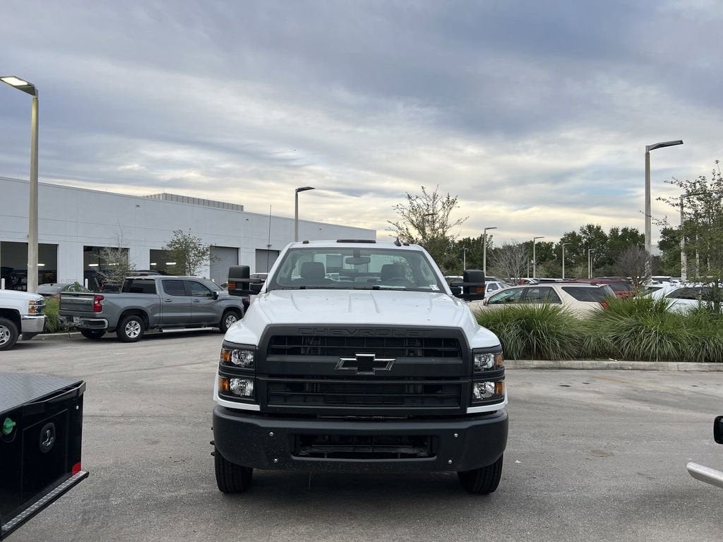 2023 Chevrolet Silverado 4500 HD Work Truck