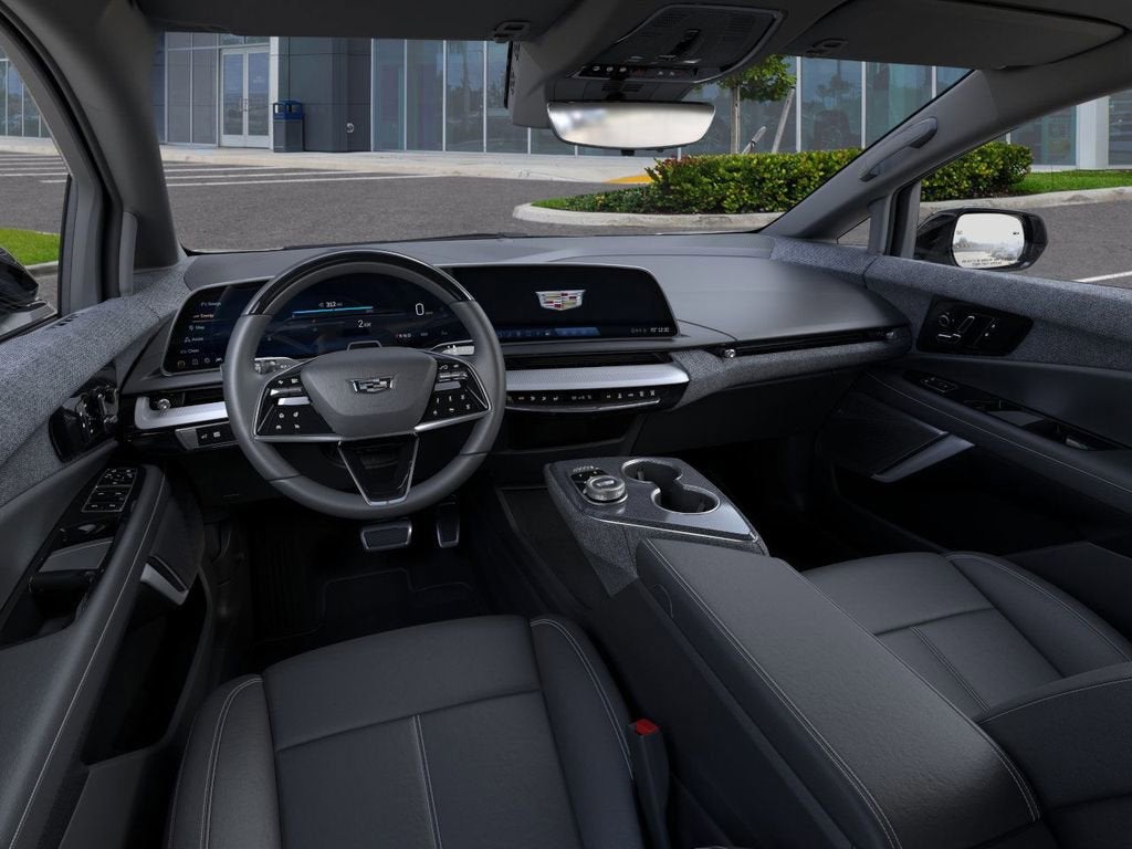 2025 Cadillac OPTIQ Luxury 1
