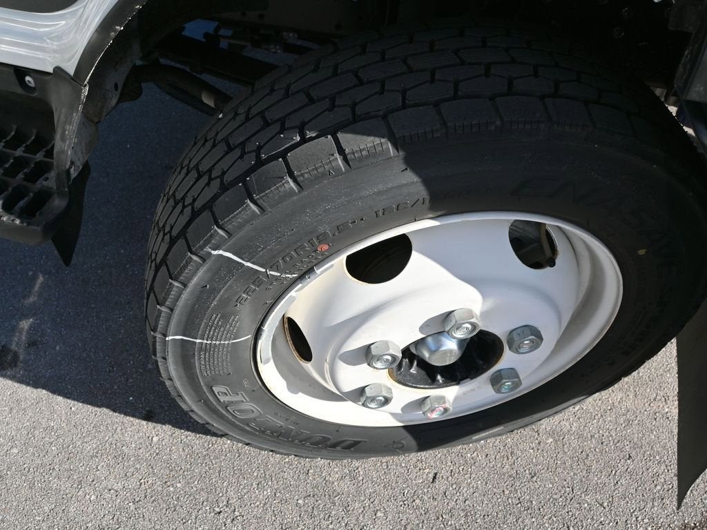 2025 Chevrolet Low Cab Forward 4500 Base